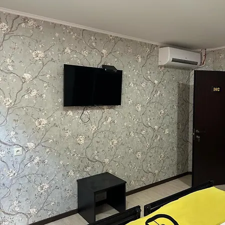 Aura Plaza Hotel Tbilisi Exterior photo