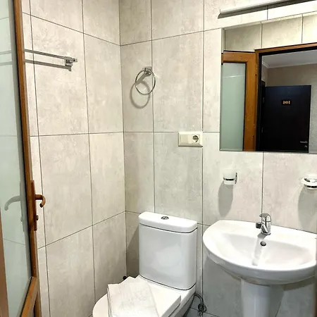 Aura Plaza Hotel Tbilisi Exterior photo