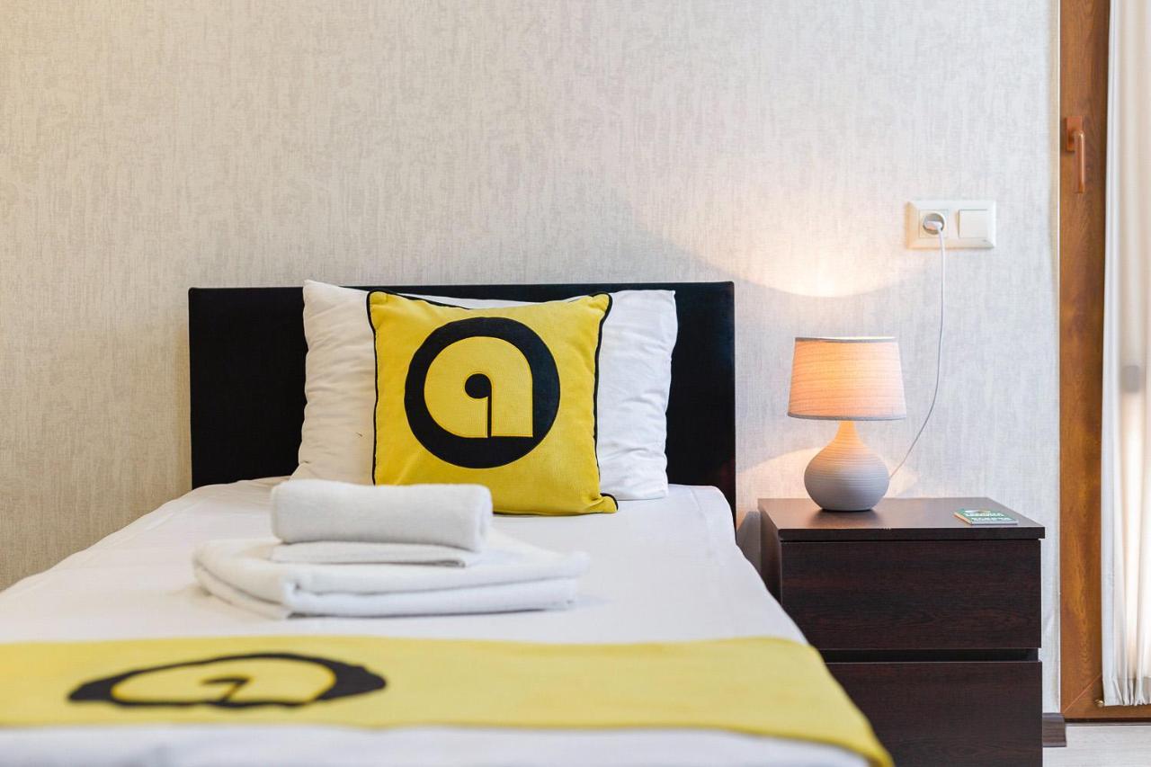 Aura Plaza Hotel 3*